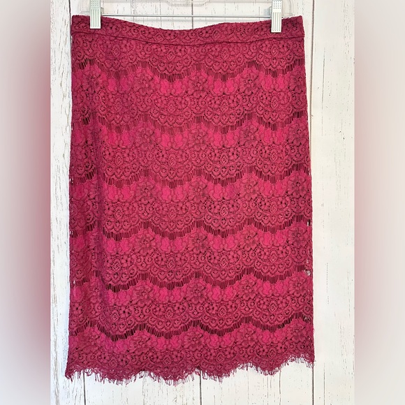 Forever 21 Burgundy Lace Skirt Size L - Picture 2 of 9